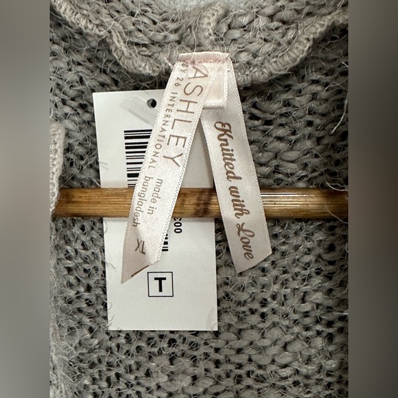 ✨NWT✨ Ashley By 26 International: Women’s Hooded Open Front Cardigan - - Picture 4 of 8